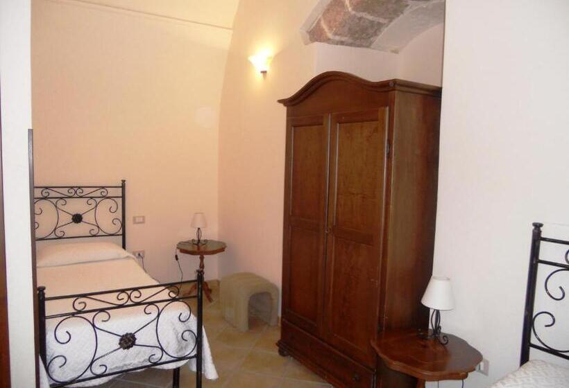 Номер Стандарт, B&b Macrina
