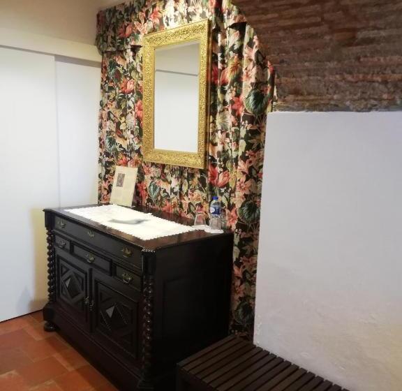 Номер Стандарт, Casa Do Peso
