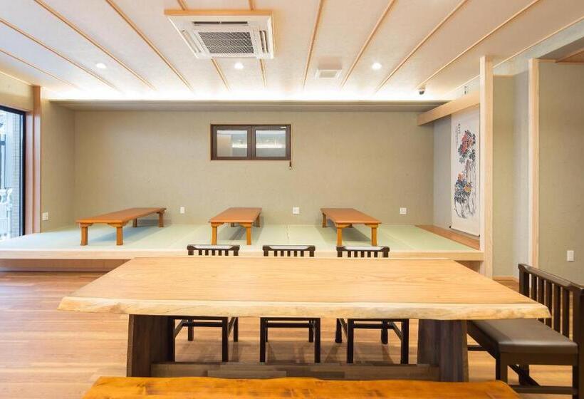 اتاق استاندارد چهار تخته, Ryokan Hostel Gion