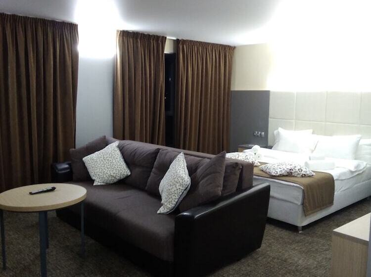 Полулюкс, Business Hotel Voskresensk