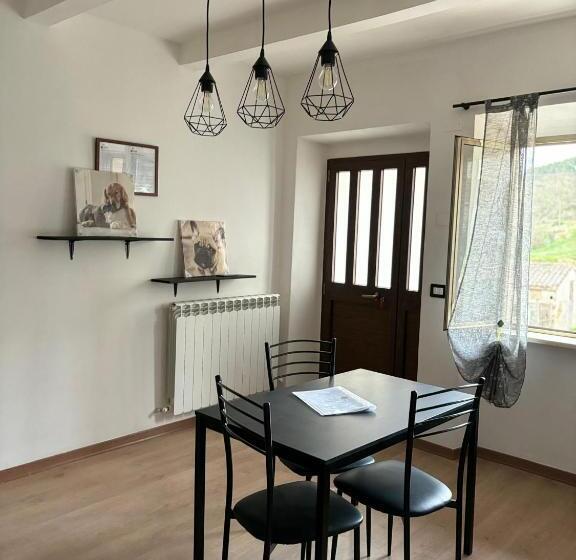 آپارتمان لوکس 1 خوابه, Agriturismo B&b La Cerasa