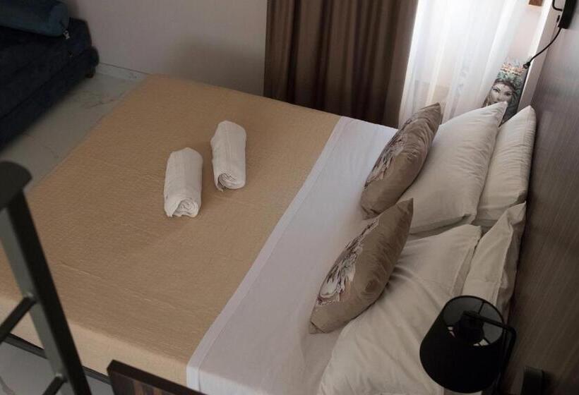 Люкс с Террасой, Milazzo Inn Aimori