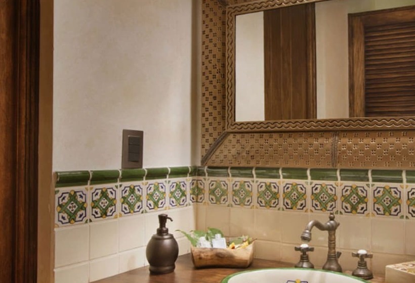 سوییت خانوادگی, Casa Faustina Boutique