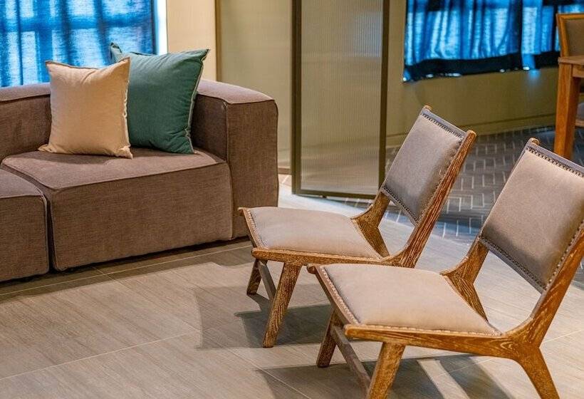 수피리어 스위트, Barahan Jeonju