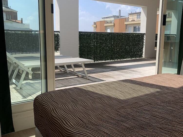 Апартаменты Пентхаус 1 Спальня, Residence Aida