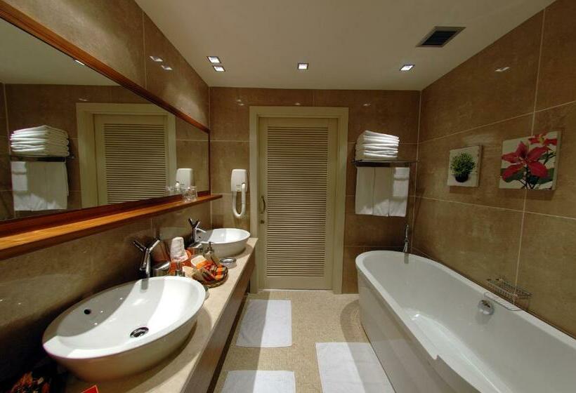 Королевский Люкс, Elegance Hotels International Marmaris
