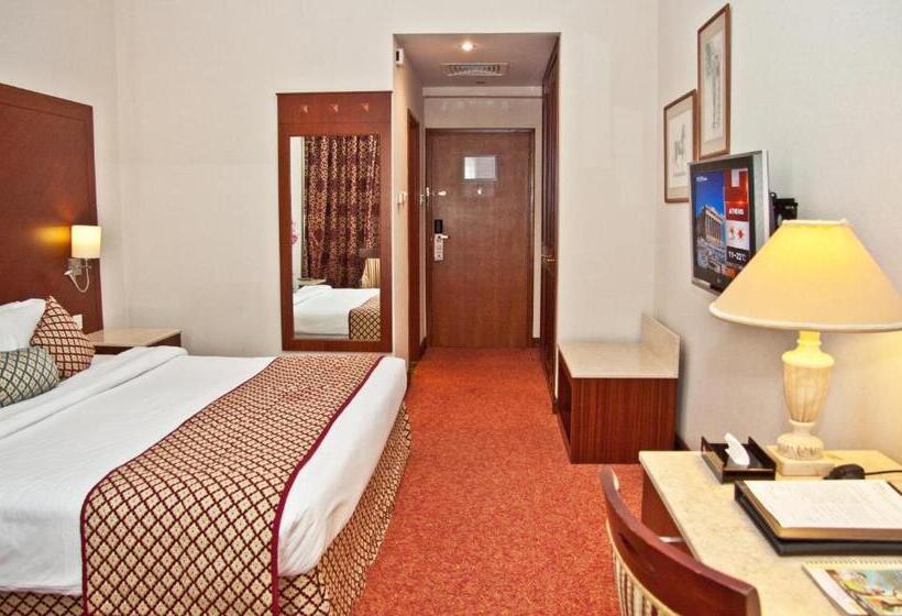 Номер Deluxe, Regent Palace