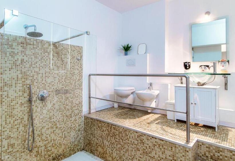 Семейный Номер, Joivy Al Duomo Guest House