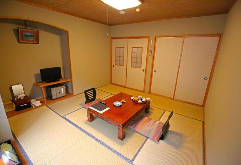 Номер Стандарт, Nakajimaya Ryokan
