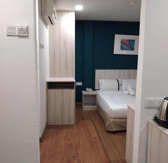 اتاق خانوادگی, Smile Hotel Cheras Taman Segar