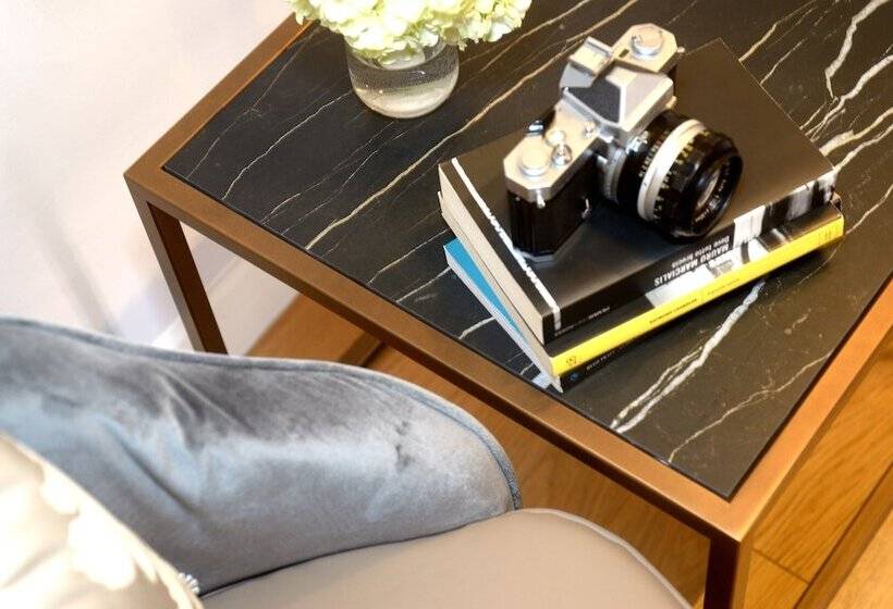 آپارتمان 2 خوابه, Residence La Fenice