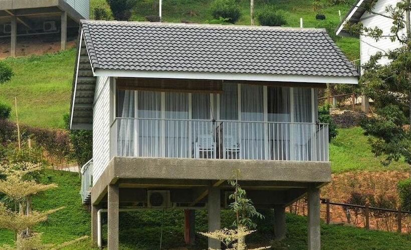 샬레, Laman Pesona Resort & Spa