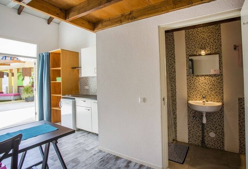 Deluxe Studio, Willemstad Resort