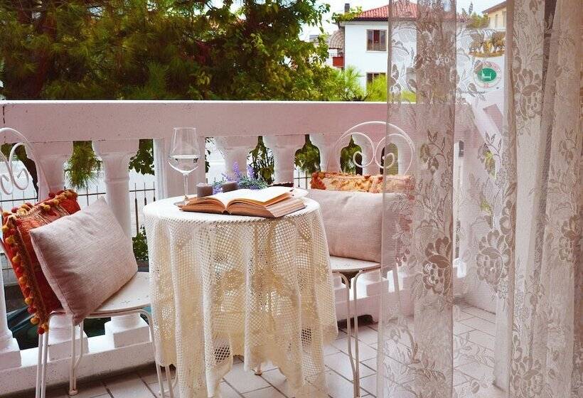 Номер Стандарт, Venice Lion Residence   Vespucci