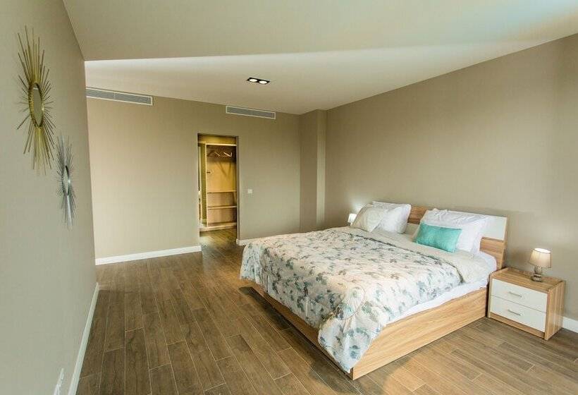 آپارتمان دلوکس 3 خوابه, Accra Luxury Apartments