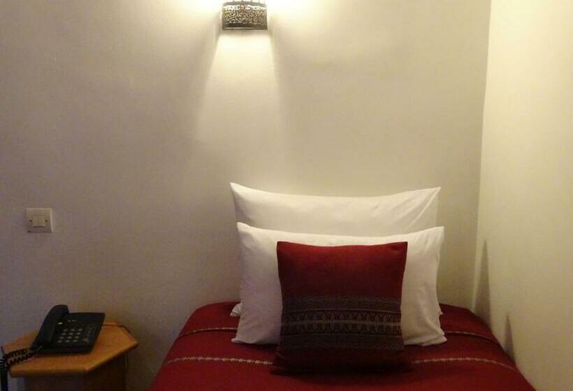 اتاق استاندارد یک نفره, Riad Sabah