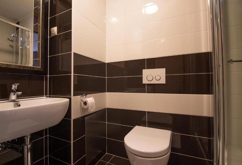 آپارتمان 2 خوابه با چشم‌انداز دریا, Villa Novak