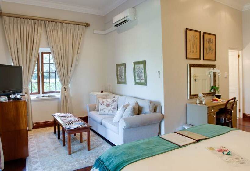 اتاق لوکس, Vredenburg Manor House