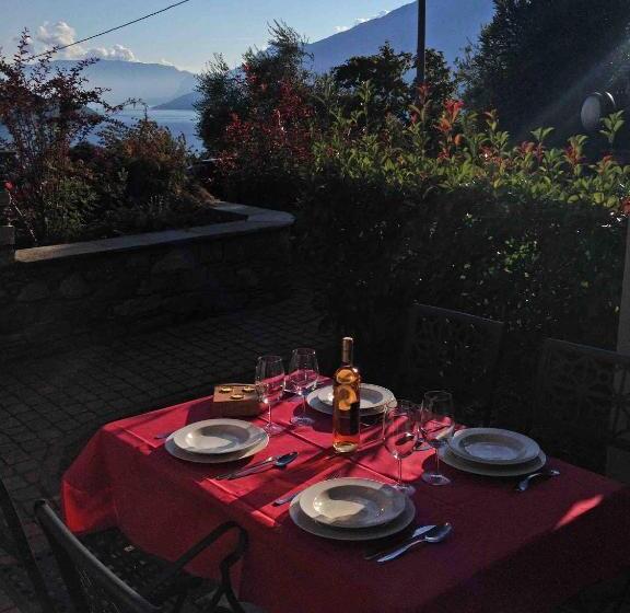 2 Bedroom Apartment with Views, Residence La Collina