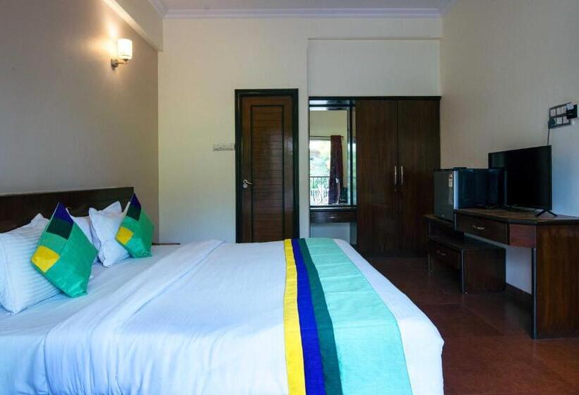 اتاق سوپریور, Treebo Reveniir Resort
