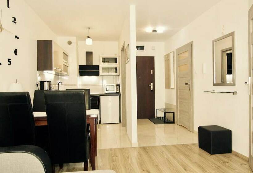 آپارتمان 1 خوابه, Golden Sun Apartments    Bursztynowe