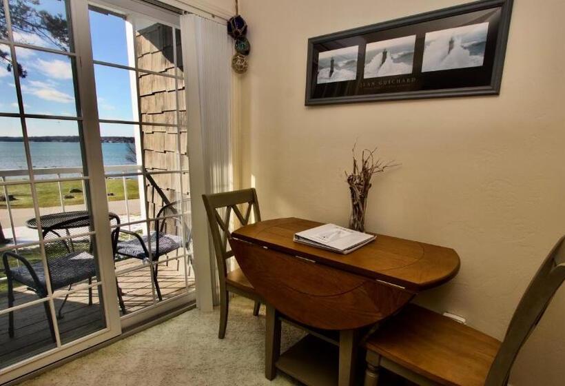 Номер Superior Кровать Кинг, Baileys Harbor Yacht Club Resort