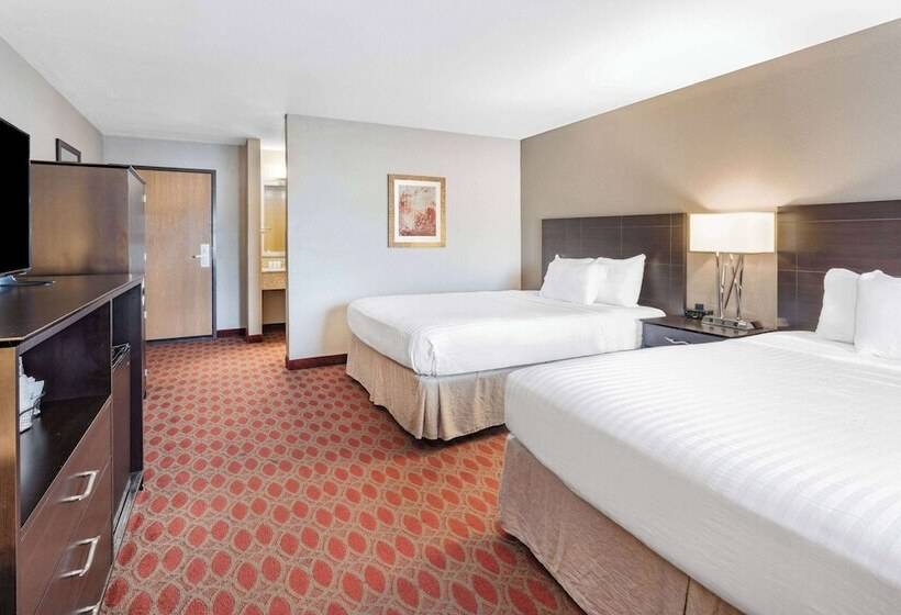 Номер Стандарт 2 Двуспальные Кровати, Baymont By Wyndham Brooklyn Center