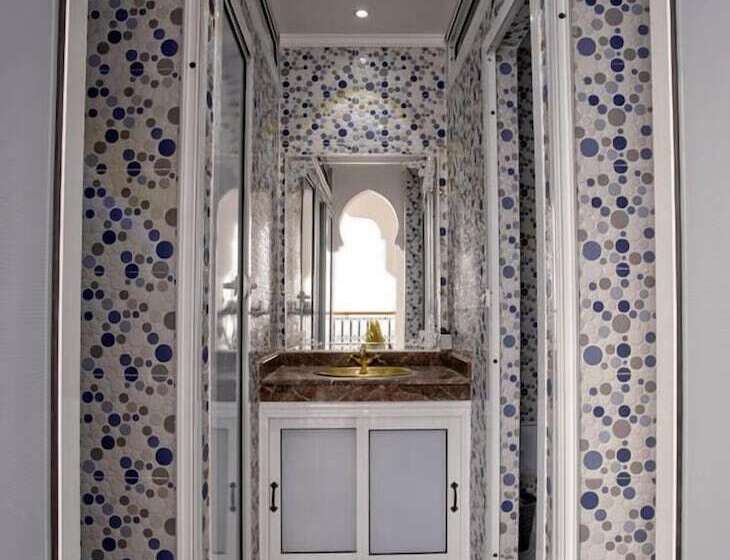 تختخواب در اتاق مشترک, Hostel Amour D Auberge