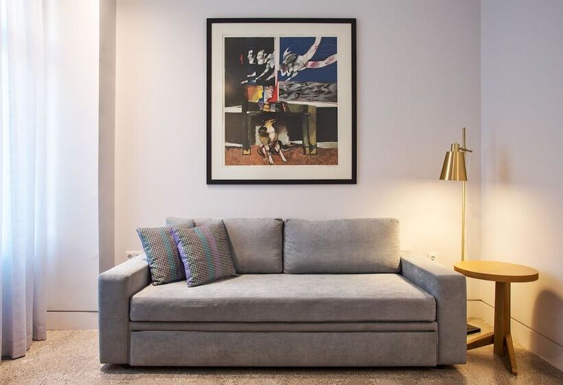 סוויטת ג'וניור, Vol.5