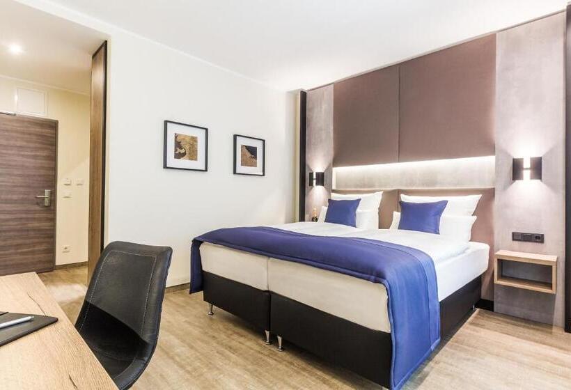 디럭스 룸, Sky Hotel Cloppenburg