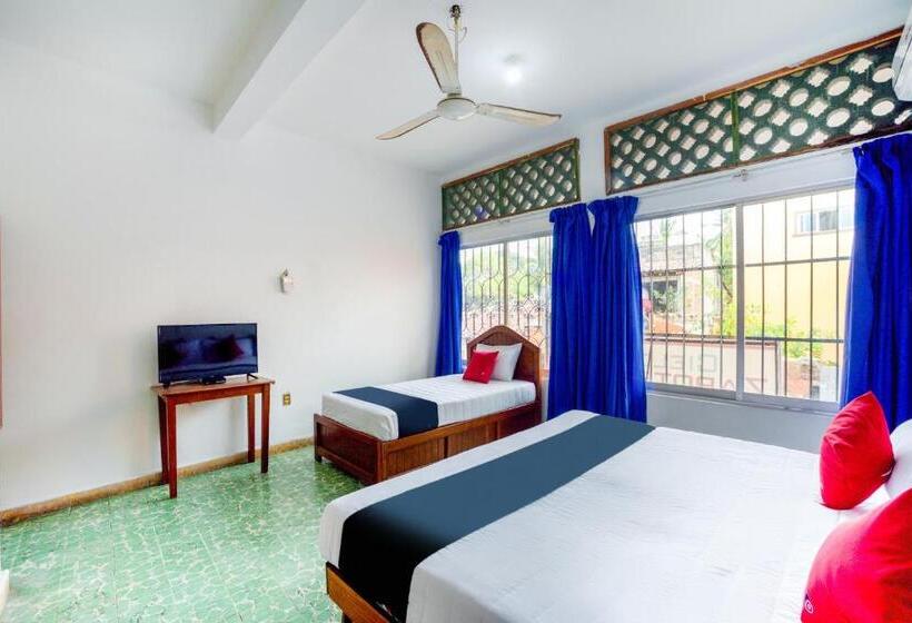 Quarto Triplo Estandar, Adelita