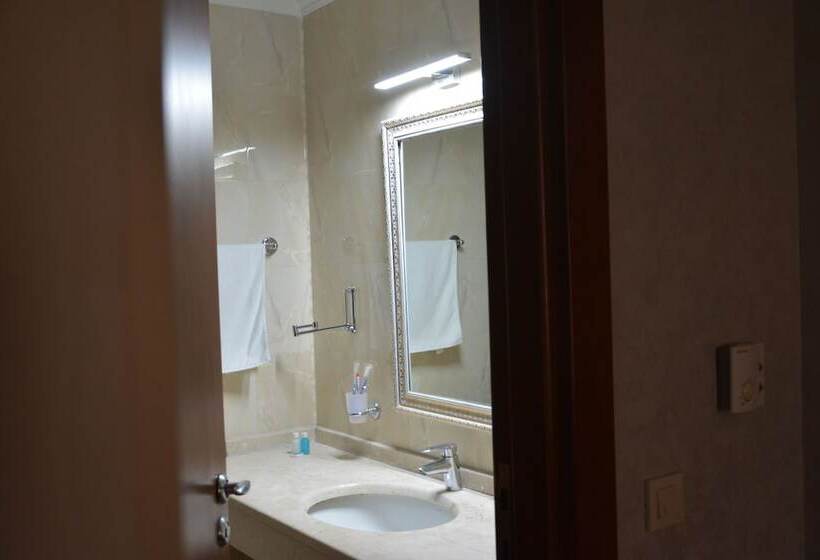 اتاق استاندارد, Lara Hotel And Spa