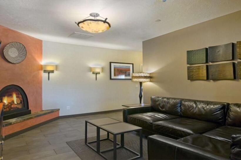 סוויטה, Best Western Plus Canyonlands Inn