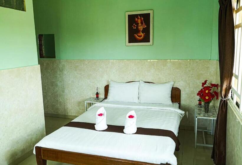 اتاق لوکس, Route 76 Guest House