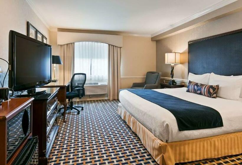Quarto Estandar Cama King para Deficientes Físicos, Best Western Plus Puyallup
