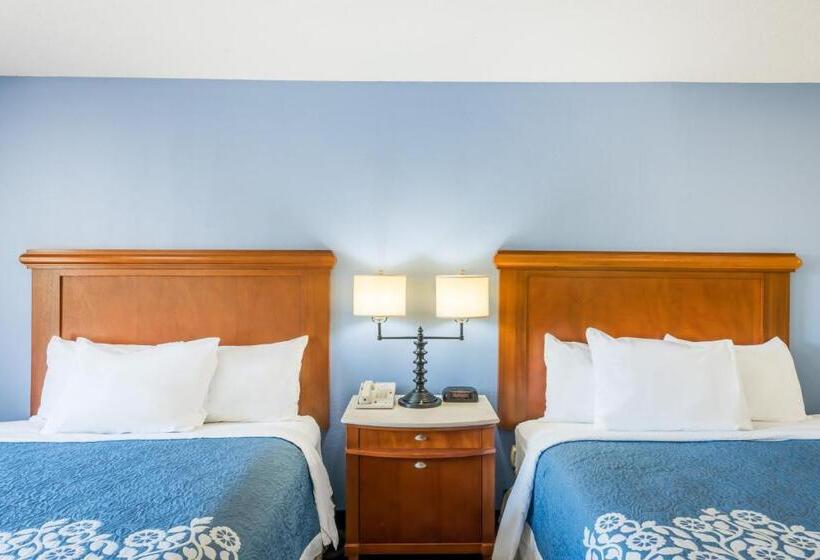 Номер Стандарт, Aderi Hotel Near Casino