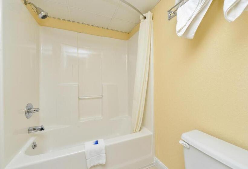 Suite met Kingsize Bed, Baymont By Wyndham Sevierville Pigeon Forge