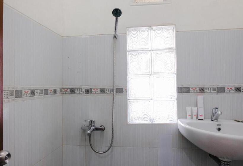 اتاق لوکس, Ndalem Katong Guest House Ponorogo