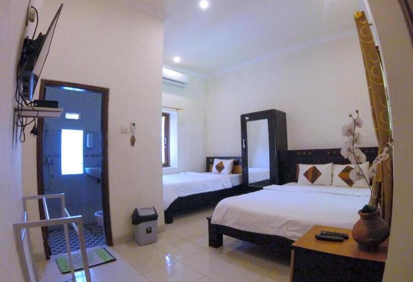 اتاق لوکس, Ndalem Katong Guest House Ponorogo