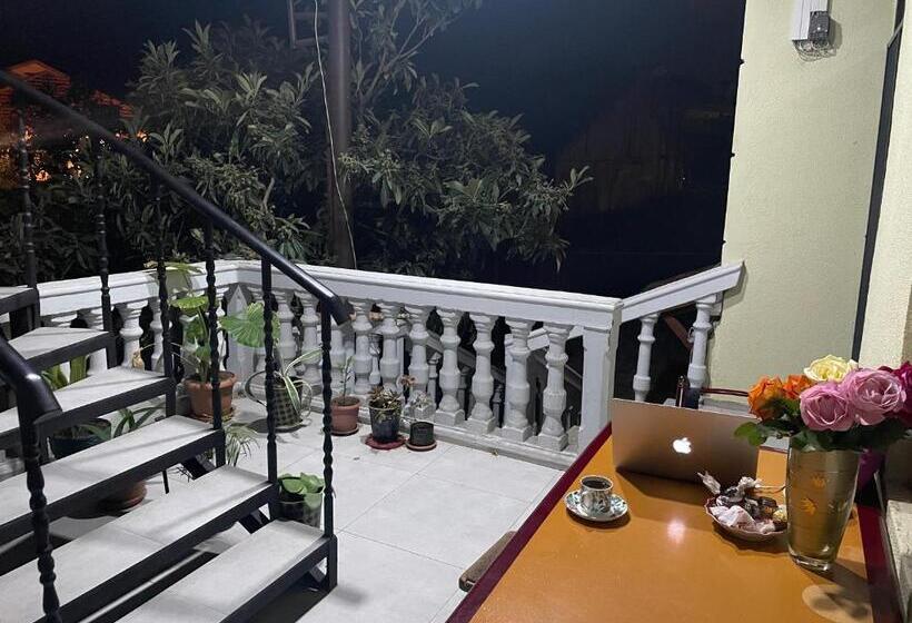 اتاق لوکس, Mtskheta Wellpoint Arsukidze 48