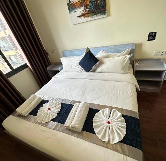 اتاق لوکس با تخت بزرگ, City Comfort Airport Hotel Phnom Penh