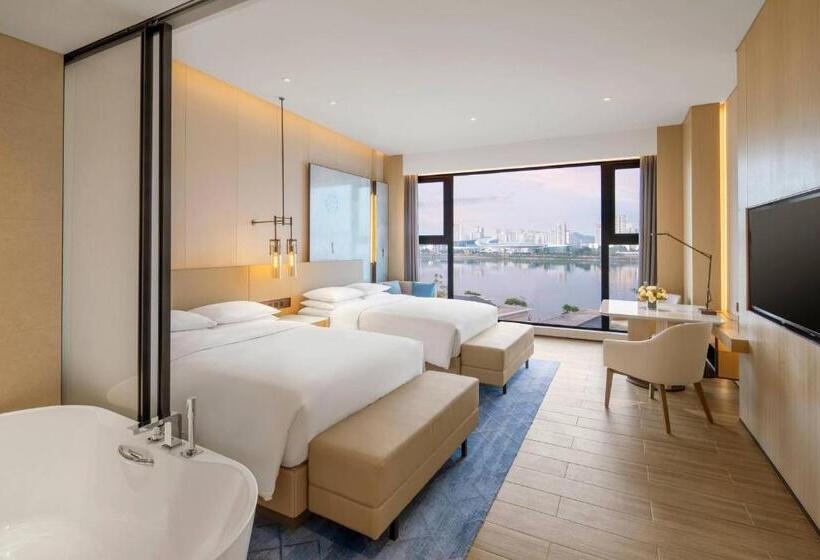２ダブルベッドのスタンダードルーム, Suining Marriott