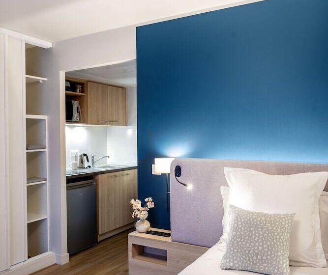 Студия Стандарт, Residhome Saint Ouen