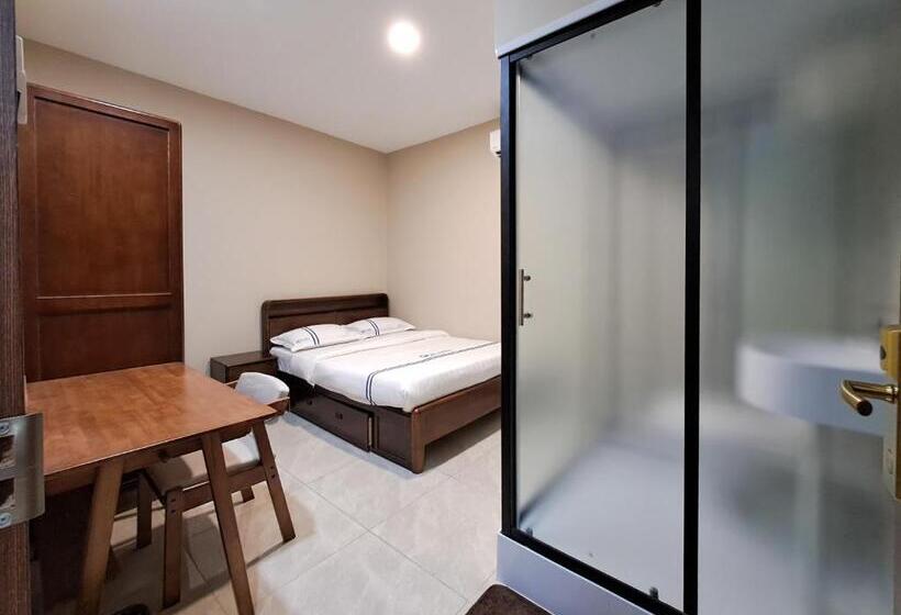 Quarto Estandar, Global Residency