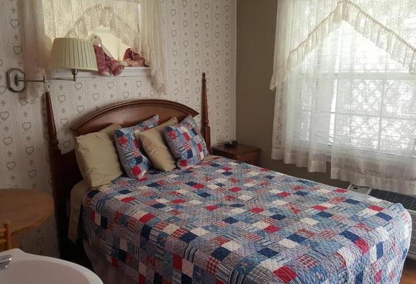 스탠다드 룸 더블 침대, Canyon Country Inn