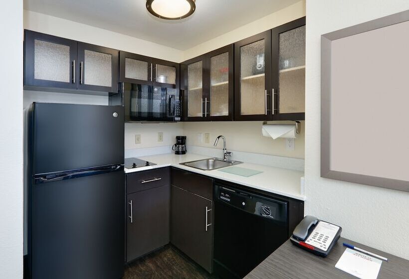 سوئیت 2 خوابه, Candlewood Suites Dallas Market Center Love Field, An Ihg