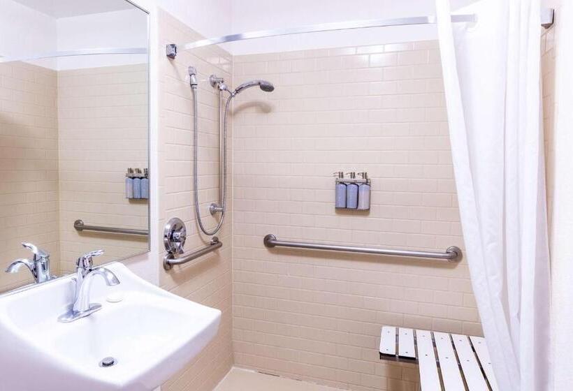 Люкс Адаптированный для Инвалидов, Sonesta Simply Suites Irvine East Foothill