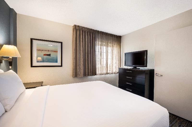 סוויטה מותאמת לאדם עם מוגבלויות, Sonesta Simply Suites Phoenix Glendale