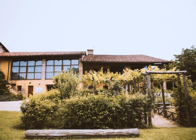 استودیوی استاندارد, Marsam Locanda