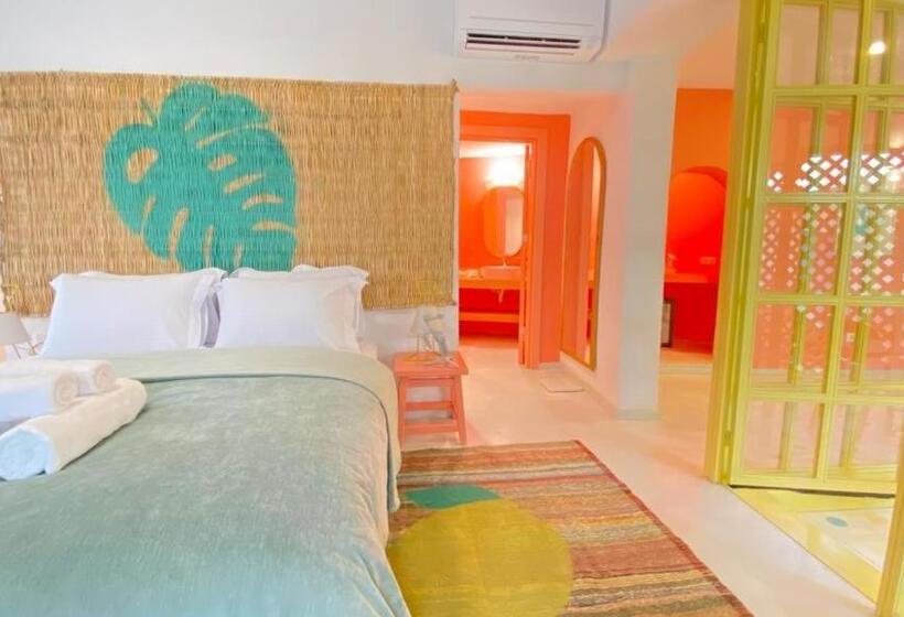 سوییت, Bono Hotel Old Town